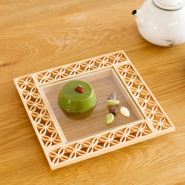 Hanakumiko dessert plate