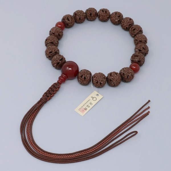 Rosary for one hand, with agate Boxwood