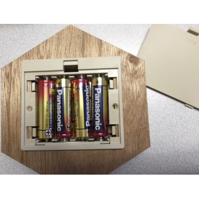 HIKARI BAKO Light box, hemp leaves, red.