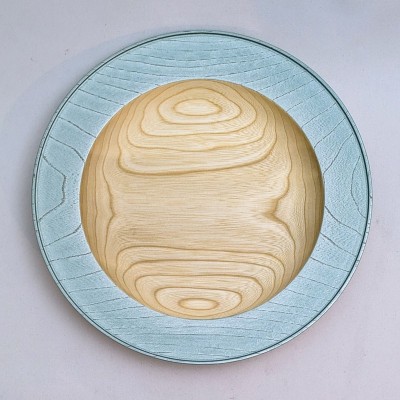 Piatto di legno verde acqua